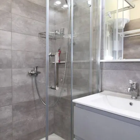 Renove A Balaruc-les-bains, Proche Thermes - Fr-1-553-304 Balaruc-les-Bains