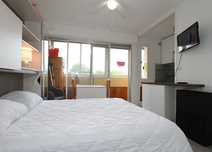 Renove A Balaruc-les-bains, Proche Thermes - Fr-1-553-304 *